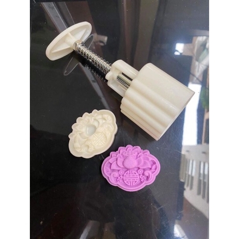 Khuôn trung thu hoa sen, hoa hồng