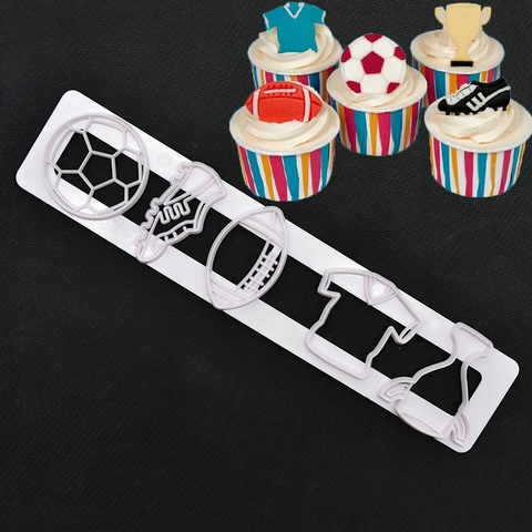 Cắt khuôn bánh quy