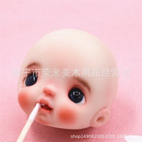 Tăm trang điểm chỉnh mặt chibi