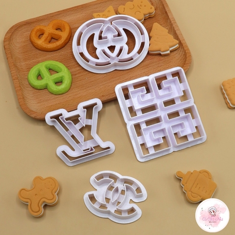 Bộ khuôn cắt kẹo đường/đất sét/bánh bao - Logo