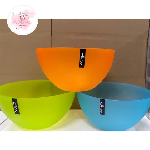 Tô nhựa trộn kem