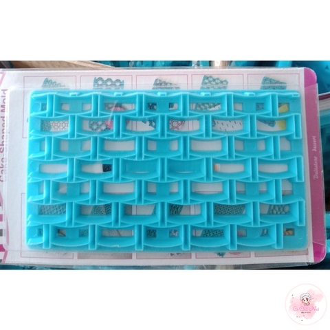 Nhấn hoa văn nhựa xanh - Mẫu 22 (có hộp)