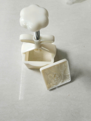 Khuôn trung thu 150gram - Sóng