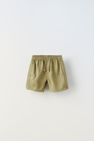 Quần shorts xanh khaki