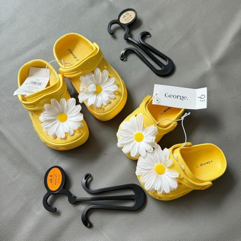 Clogs vàng / hoa cúc