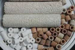 Tác dụng của sứ lọc bể cá là gì?