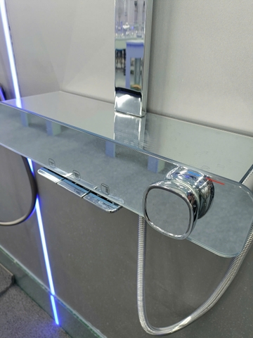 Bộ Vòi sen tắm đứng, Sen cây tắm đứng SC 100