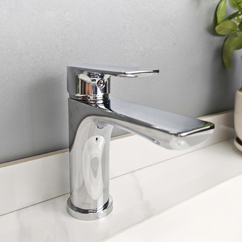 Vòi Lavabo Nóng Lạnh V33