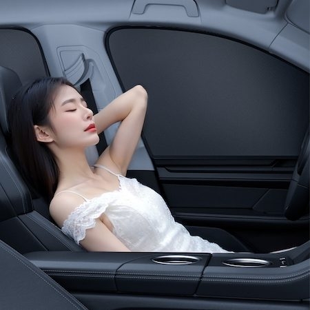 Rèm Che Nắng Ô Tô Hút Cửa Xe Bằng Nam Châm Chống Tia UV