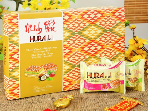 Bánh bông lan hương Cốm Dừa Sữa Dâu Hura Deli, hộp 448g