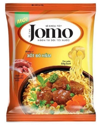 Jomo - mì khoai Tây xốt bò hầm