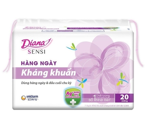 Băng vệ sinh Diana Sensi kháng khuẩn siêu mỏng cánh (20 miếng)