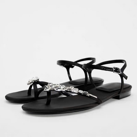 (Lùi 1sz-SẴN) Sandal ZR dây đá trắng chéo FULLBOXH68/8108/TG1