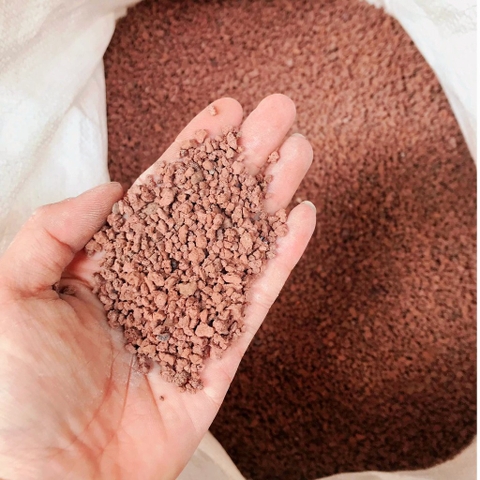 Sạn Nâu Vụn Trải Nền Cho Hồ Cá