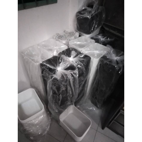 THÙNG NHỰA NUÔI CÁ 7 LÍT 30x22x16cm MÀU TRẮNG -ĐEN - TRONG - Giao hàng hỏa tốc TPHCM