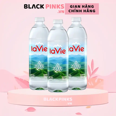 Thùng 12 chai nước khoáng thiên nhiên La Vie 700ml