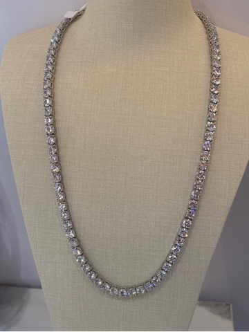 Dây Chuyền Đính Đá Moissanite