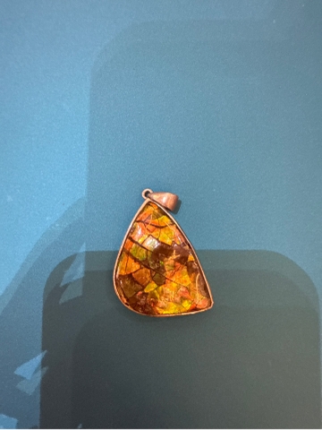 Mặt Dây Chuyền Hoá Thạch Ốc Sên Ammolite