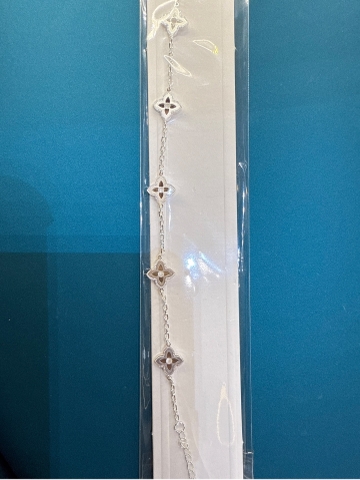 Lắc Tay Bạc 999