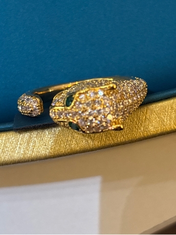 Nhẫn Kim Cương Cartier