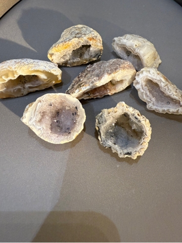 Đá Sapphire Trắng Tự Nhiên