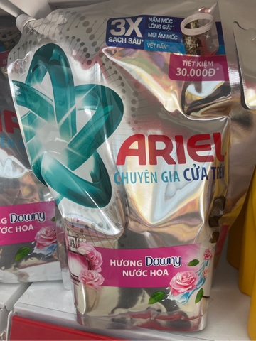 Nước giặt Ariel