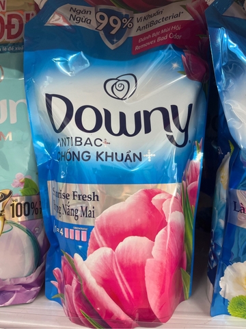 Nước xả Downy