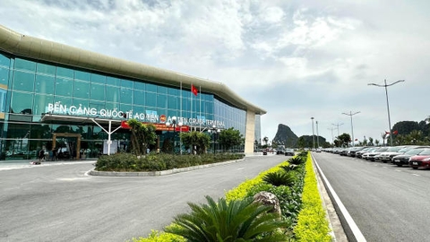 Thông tin cần biết về vé và tàu cao tốc Ao Tiên Quan Lạn