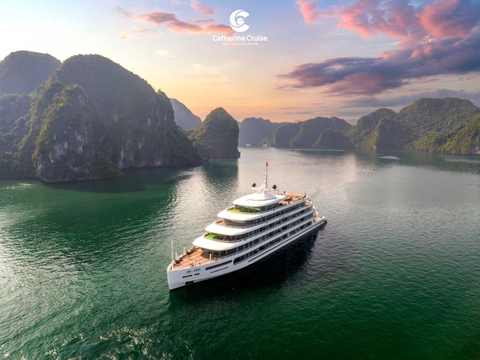 Kinh nghiệm đi du thuyền Hạ Long 6 sao Catherine Cruise