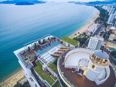 Lưu ngay 5 khách sạn view biển tuyệt đẹp ở Nha Trang