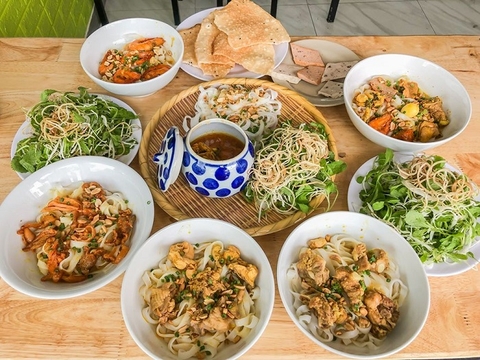 Top 10+ quán ăn ngon tại Đà Nẵng giá rẻ gần trung tâm