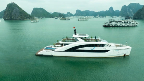Review du thuyền Saquila Yacht Hạ Long có gì đặc biệt?