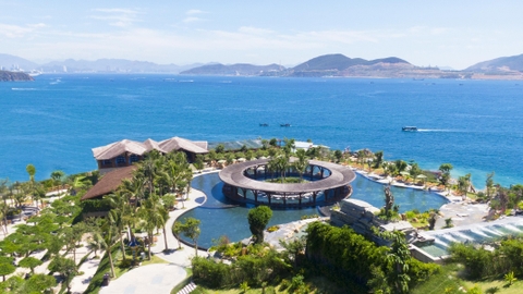 Hòn Tằm Resort