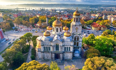 Tour Hy Lạp - Santorini - Albania - Bắc Macedonia - Bulgaria - Romania 12N11Đ