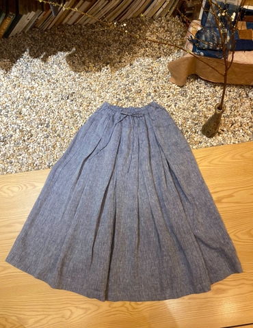 GREY SKIRT
