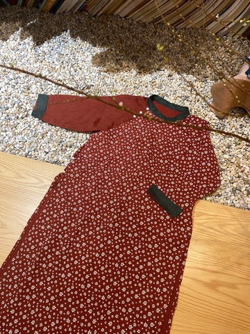 ÁO DÀI LỰU ĐỎ
