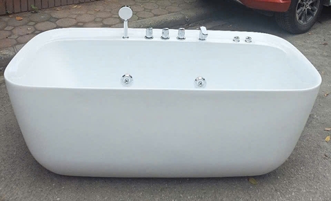 Bồn Tắm Liền Khối KT-17