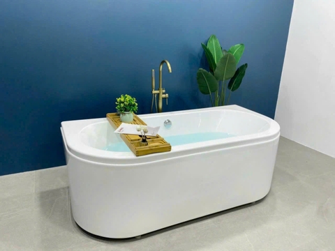 Bồn Tắm Chân Yếm Cong MKT-16