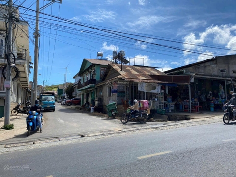 Bân đất Đà Lạt đường Nguyễn Trung Trực