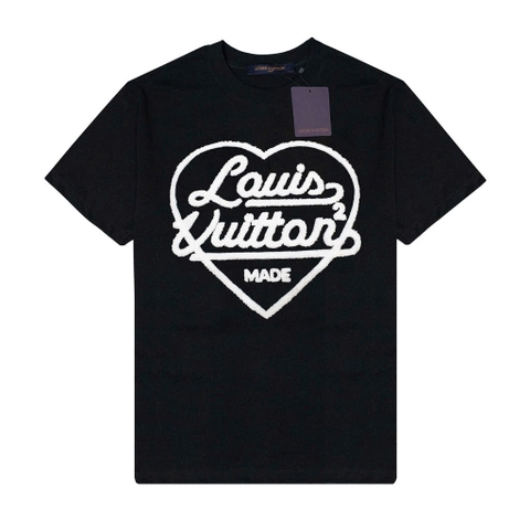 Áo Thun Louis Vuitton Tim Thêu Xù (ATR)