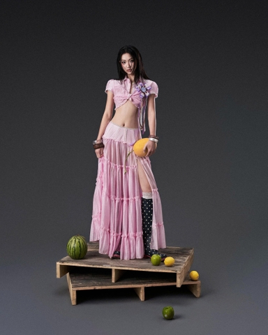 Chân váy dài xòe xẻ đùi phối ren hồng phấn - Pink Wetsy Long Skirt