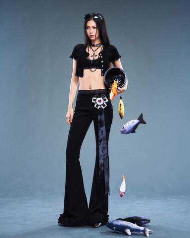 Quần thun dài đen ống loe phối ren - Nikita Pants