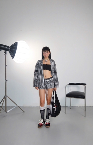 Quần ngắn lưng thun caro phối ren - Partly Sunny Shorts