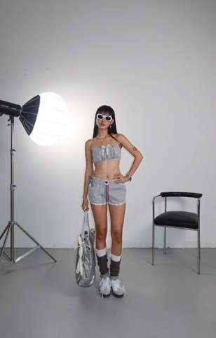 Áo ngắn cúp ngực cổ yếm phối nơ ren - Sunny Top