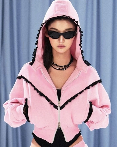 Áo khoác nỉ hồng form boxy phối ren đen - Bonnie Coat