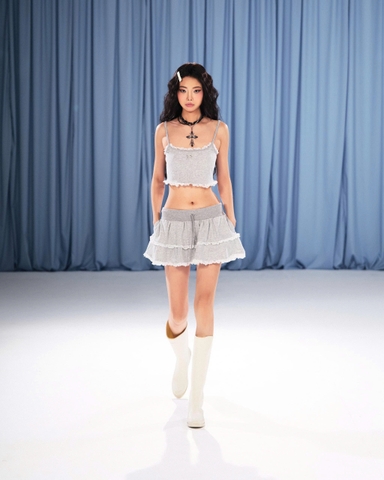 Áo croptop hai dây nỉ xám - Zhi Croptop