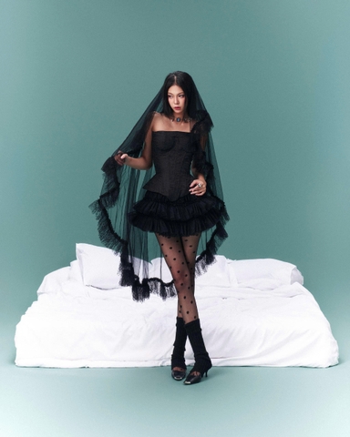 Chân váy ngắn đen xếp tầng lưới - Black Vow Skirt