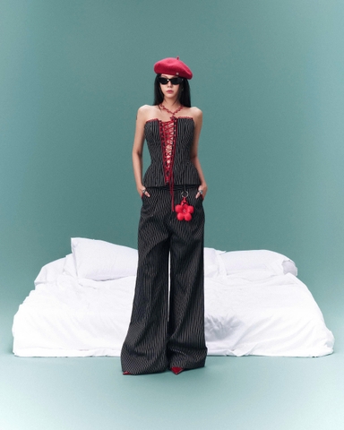 Quần dài ống rộng sọc xám đen phối ren đỏ - Vecna Pants