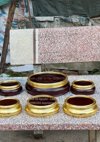 Đế bát hương (nguyên khối)