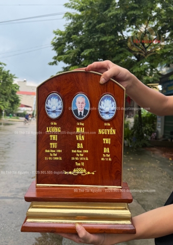 Bài vị thờ 3 ảnh